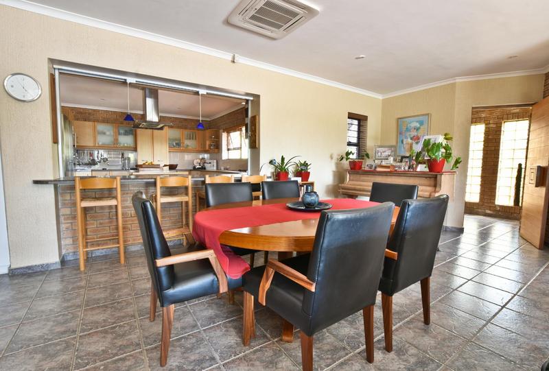 3 Bedroom Property for Sale in Vierlanden Western Cape